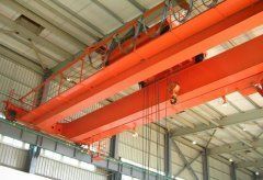 供應鄭州滎陽橋式與門式起重機，助力工業高效運轉